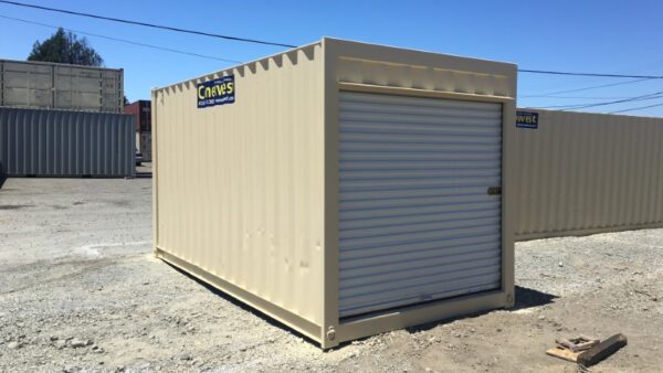 16ft Storage container with roll up door